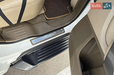 Позашляховик / Кросовер Acura MDX 2008 в 