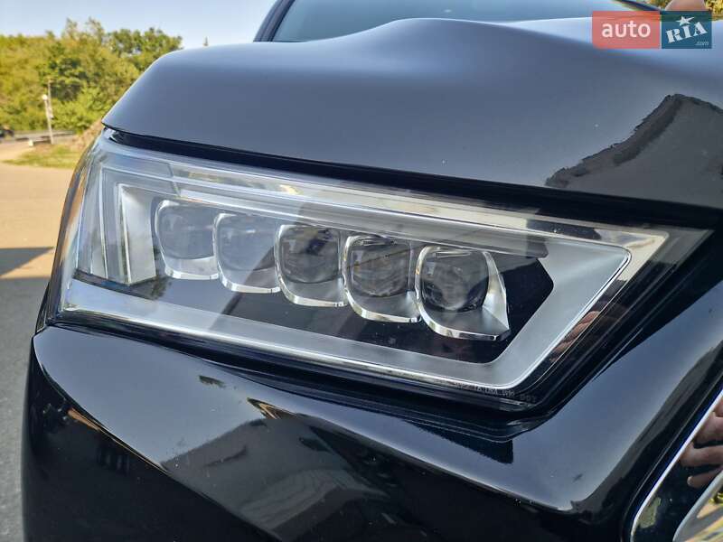 Позашляховик / Кросовер Acura MDX 2019 в Корсунь-Шевченківському