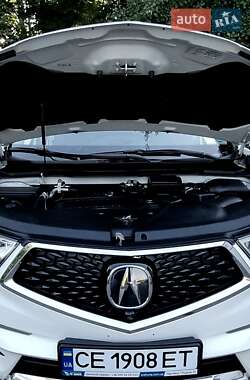 Внедорожник / Кроссовер Acura MDX 2018 в 