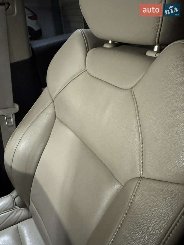 Позашляховик / Кросовер Acura MDX 2016 в Києві
