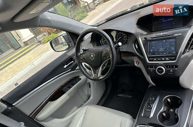 Позашляховик / Кросовер Acura MDX 2017 в 