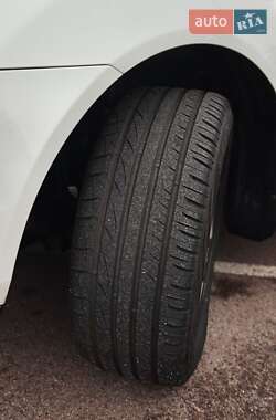 Позашляховик / Кросовер Acura MDX 2008 в 