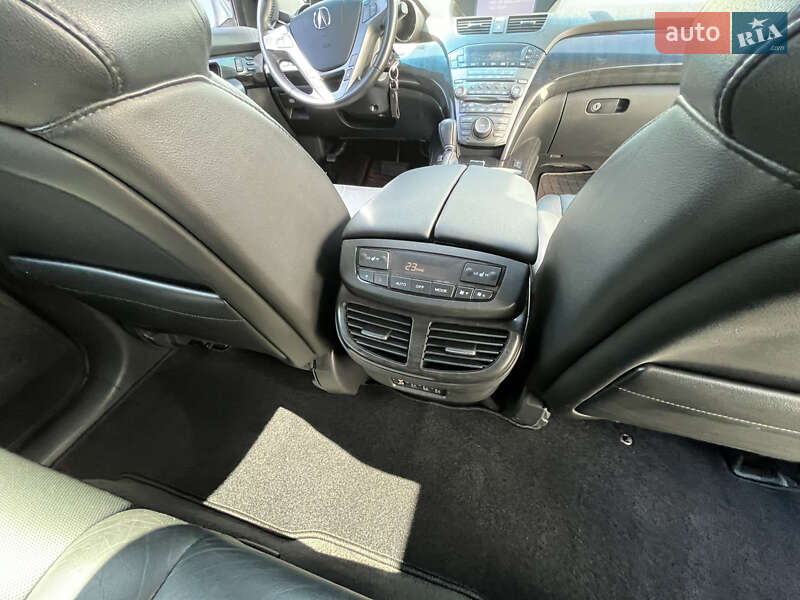 Позашляховик / Кросовер Acura MDX 2007 в Черкасах