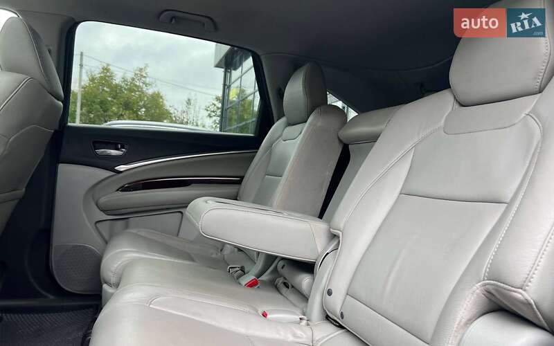 Позашляховик / Кросовер Acura MDX 2016 в Івано-Франківську
