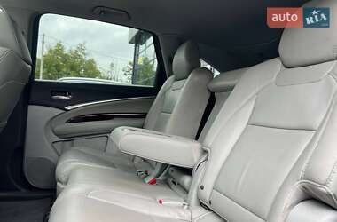 Позашляховик / Кросовер Acura MDX 2016 в 