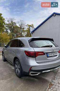 Позашляховик / Кросовер Acura MDX 2017 в 