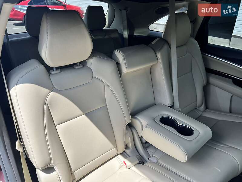 Позашляховик / Кросовер Acura MDX 2016 в Рівному фото 24 Позашляховик / Кросовер Acura MDX 2016 в Рівному