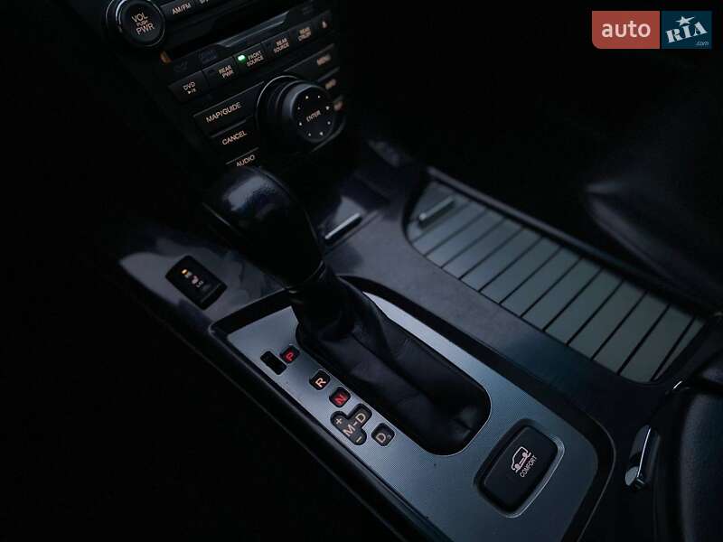 Внедорожник / Кроссовер Acura MDX 2008 в Киеве