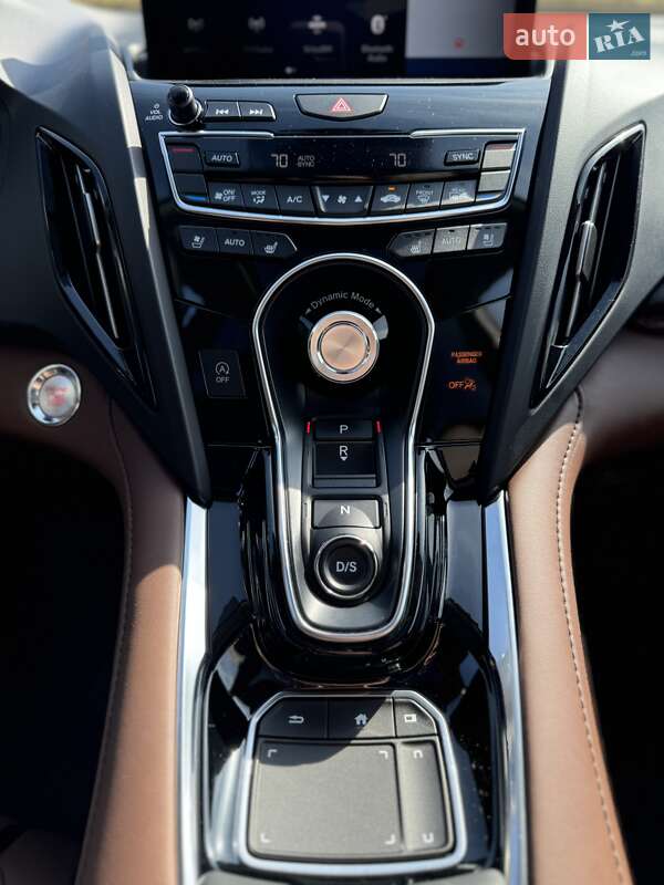 Внедорожник / Кроссовер Acura RDX 2020 в Киеве