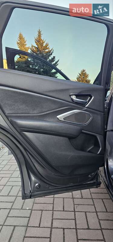 Внедорожник / Кроссовер Acura RDX 2019 в Тернополе