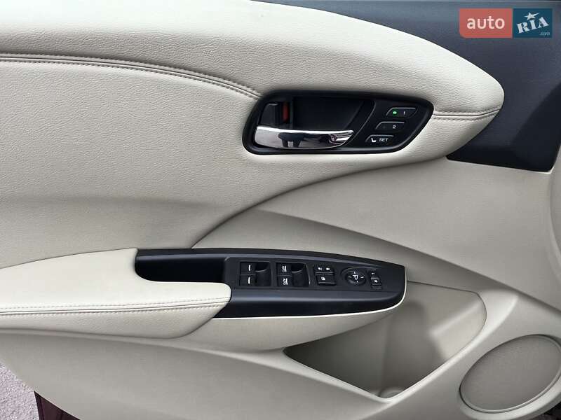 Внедорожник / Кроссовер Acura RDX 2018 в Киеве
