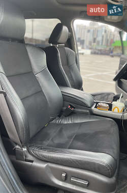 Позашляховик / Кросовер Acura RDX 2011 в 