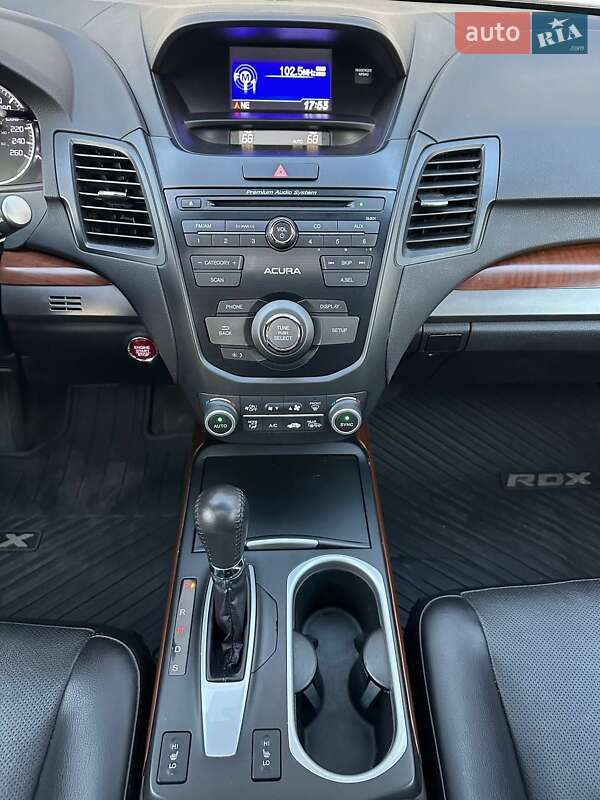 Позашляховик / Кросовер Acura RDX 2017 в Києві