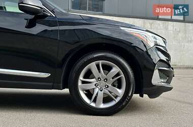 Позашляховик / Кросовер Acura RDX 2018 в 
