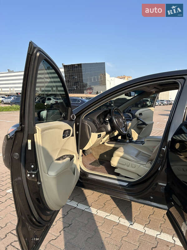 Позашляховик / Кросовер Acura RDX 2013 в Житомирі