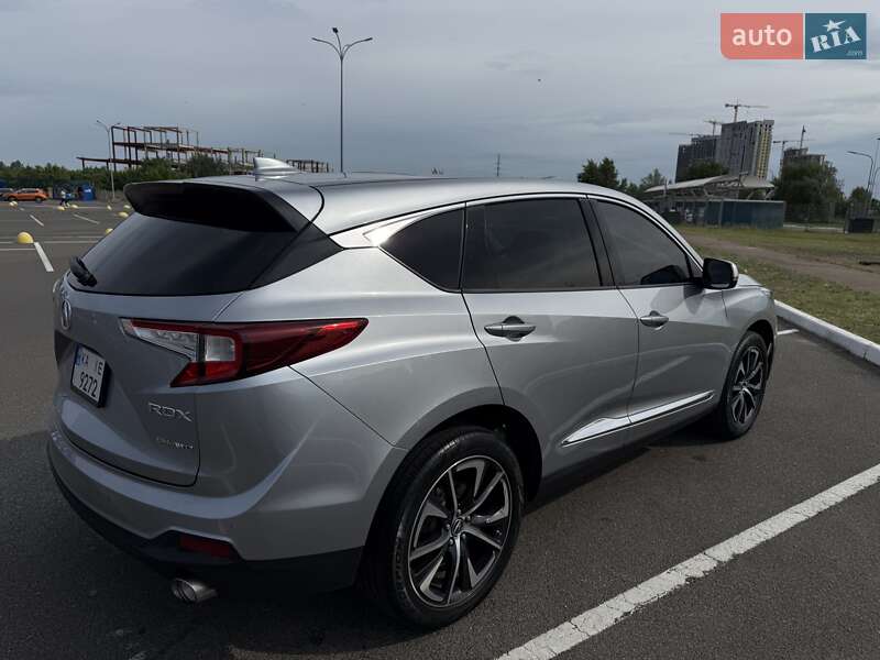 Внедорожник / Кроссовер Acura RDX 2018 в Киеве