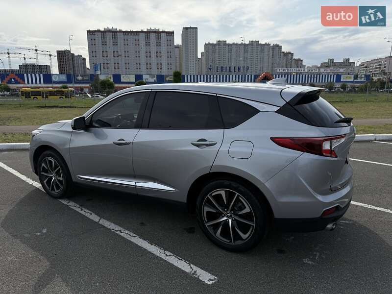 Внедорожник / Кроссовер Acura RDX 2018 в Киеве