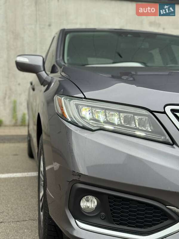 Внедорожник / Кроссовер Acura RDX 2016 в Киеве