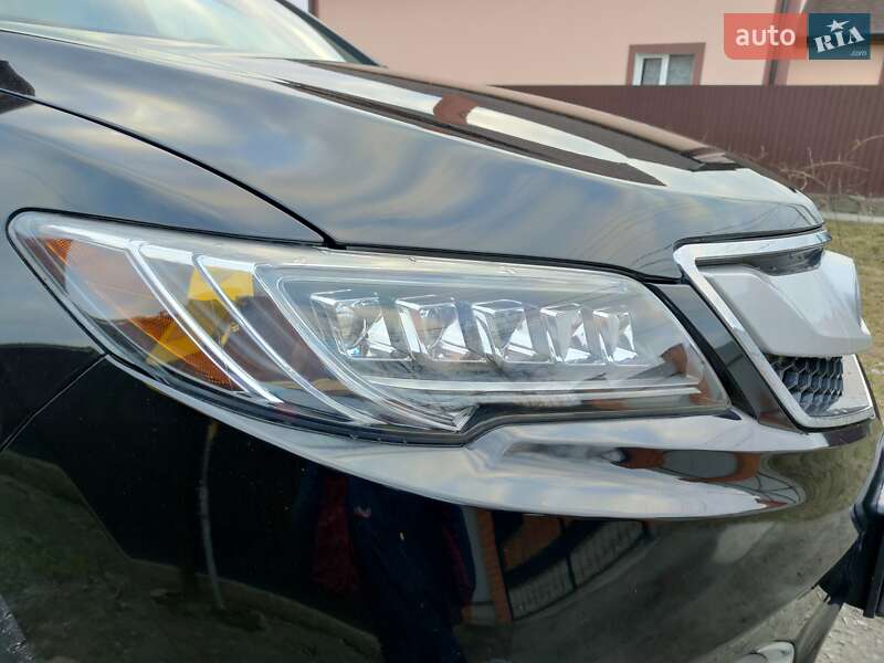 Внедорожник / Кроссовер Acura RDX 2017 в Киеве