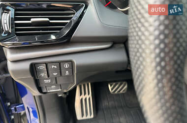 Позашляховик / Кросовер Acura RDX 2022 в 