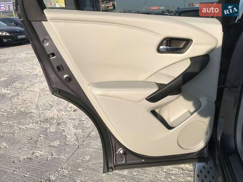 Позашляховик / Кросовер Acura RDX 2017 в Львові