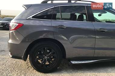 Позашляховик / Кросовер Acura RDX 2017 в 