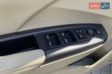 Внедорожник / Кроссовер Acura RDX 2012 в 