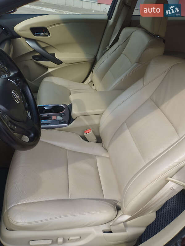 Внедорожник / Кроссовер Acura RDX 2013 в Чернигове фото 17 Внедорожник / Кроссовер Acura RDX 2013 в Чернигове