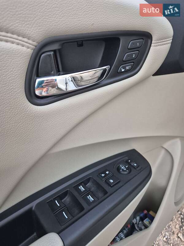 Внедорожник / Кроссовер Acura RDX 2017 в Кропивницком фото 12 Внедорожник / Кроссовер Acura RDX 2017 в Кропивницком