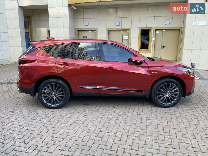 Внедорожник / Кроссовер Acura RDX 2024 в Киеве