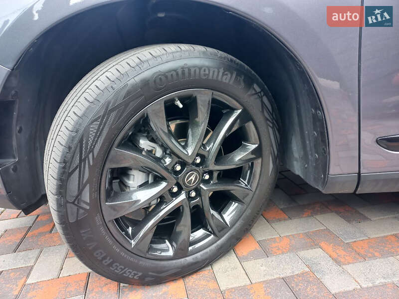 Внедорожник / Кроссовер Acura RDX 2021 в Киеве