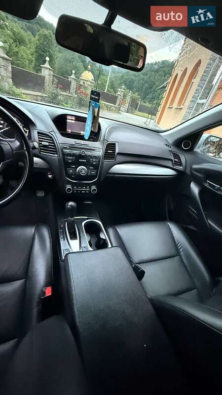 Внедорожник / Кроссовер Acura RDX 2017 в Надворной