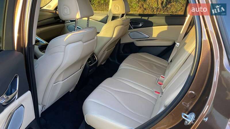 Позашляховик / Кросовер Acura RDX 2018 в Києві фото 27 Позашляховик / Кросовер Acura RDX 2018 в Києві