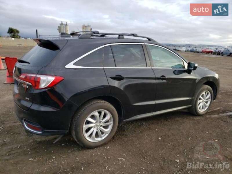 Внедорожник / Кроссовер Acura RDX 2017 в Старом Лисце