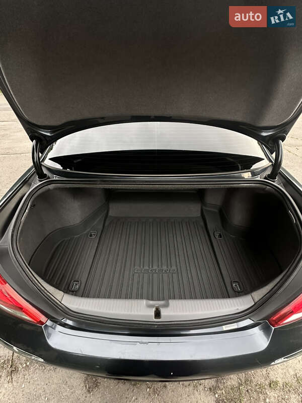 Седан Acura RL 2006 в Каменском