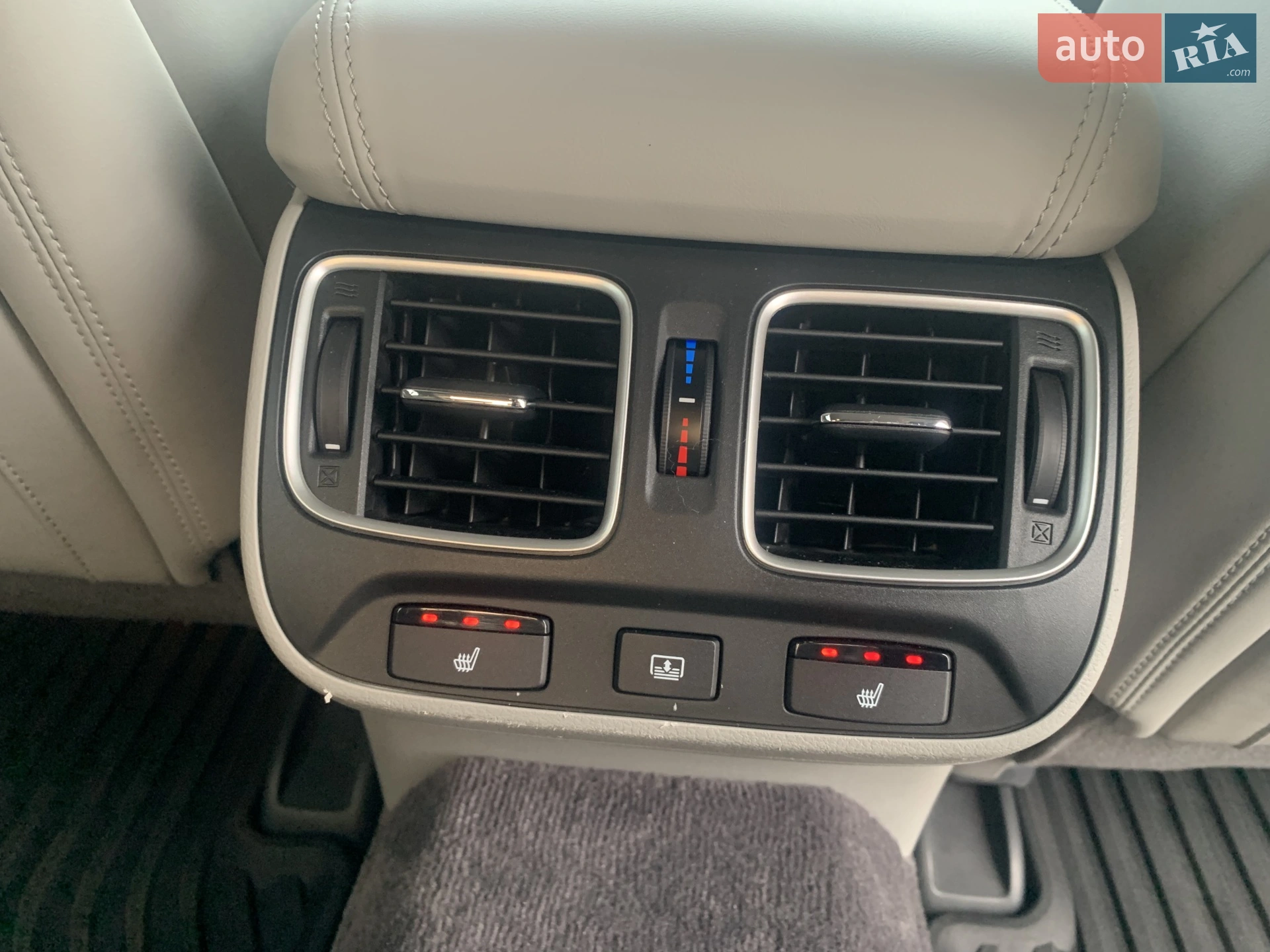 2020 Acura RLX - мініатюра 23