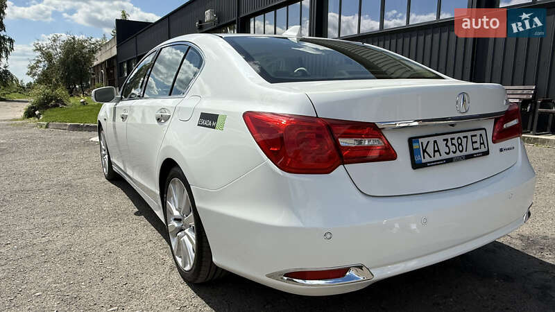 Седан Acura RLX 2015 в Ровно