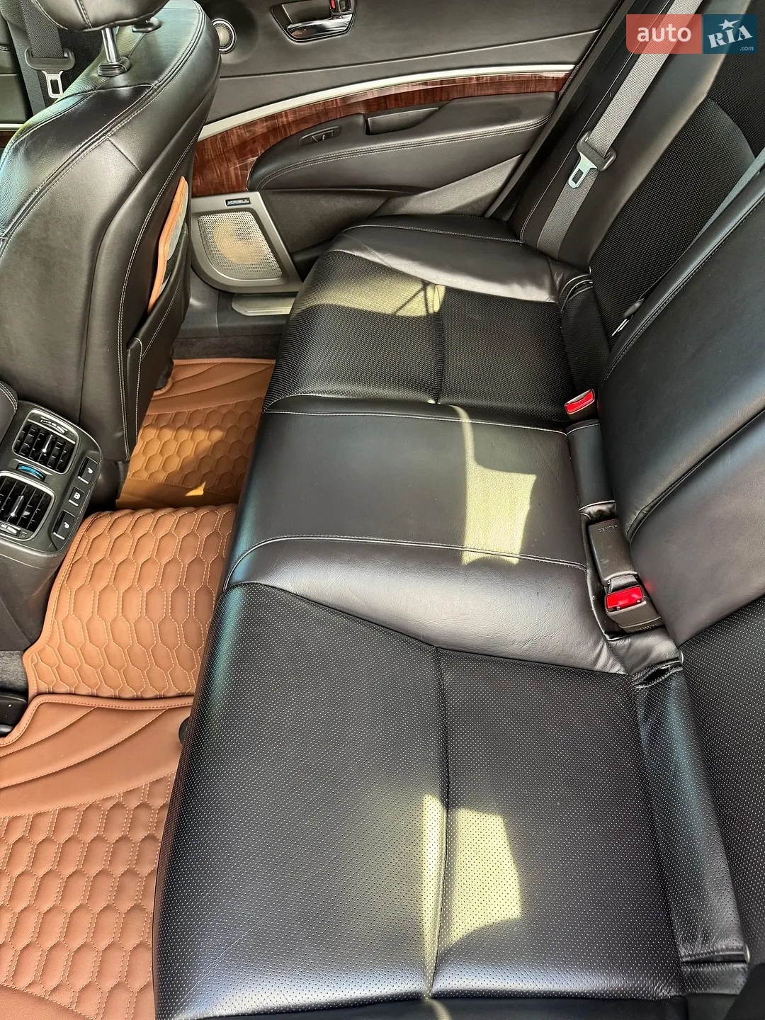 2016 Acura RLX - мініатюра 21