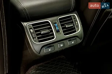 Acura RLX 2017
