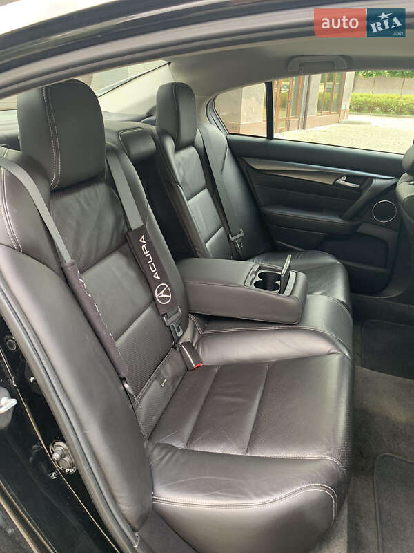 Седан Acura TL 2013 в Івано-Франківську