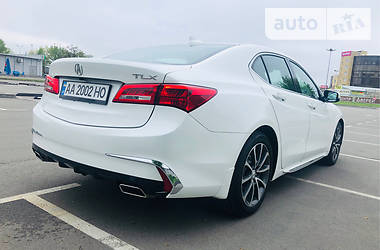 Седан Acura TLX 2017 в 