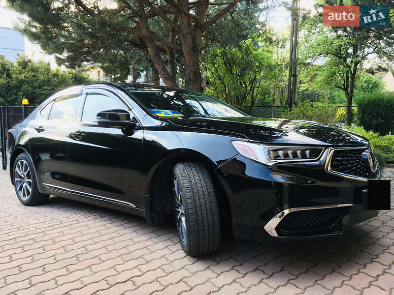 Седан Acura TLX 2018 в Львове