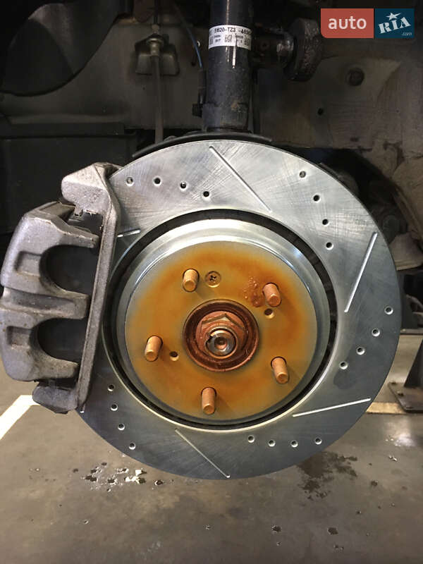 Седан Acura TLX 2018 в Львове