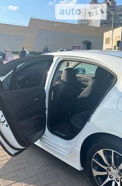 Седан Acura TLX 2016 в 