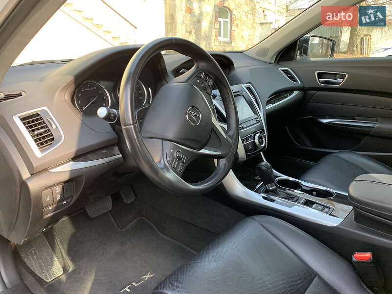 Седан Acura TLX 2019 в Львове
