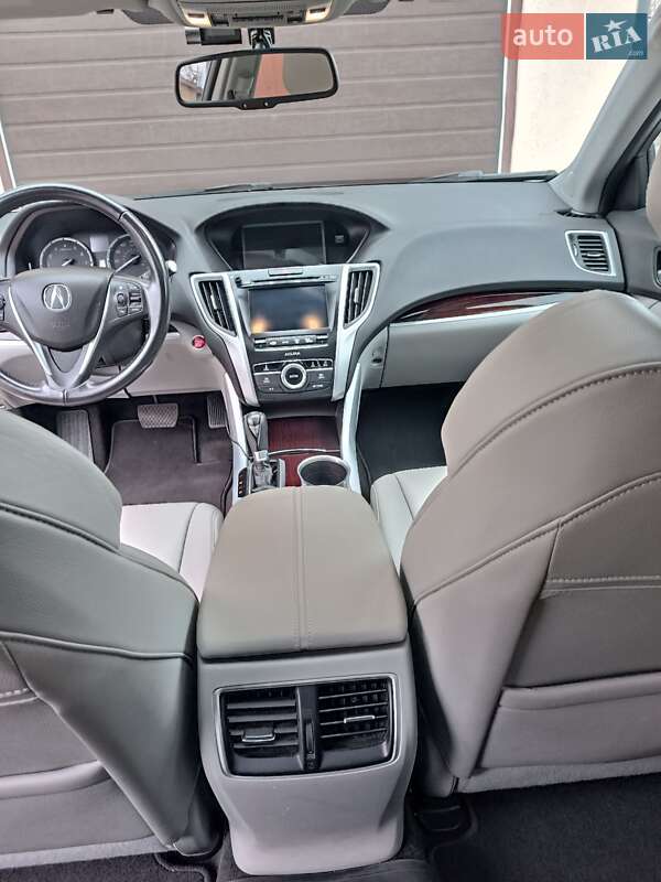 Седан Acura TLX 2016 в Чернигове