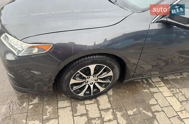 Седан Acura TLX 2015 в Дрогобыче