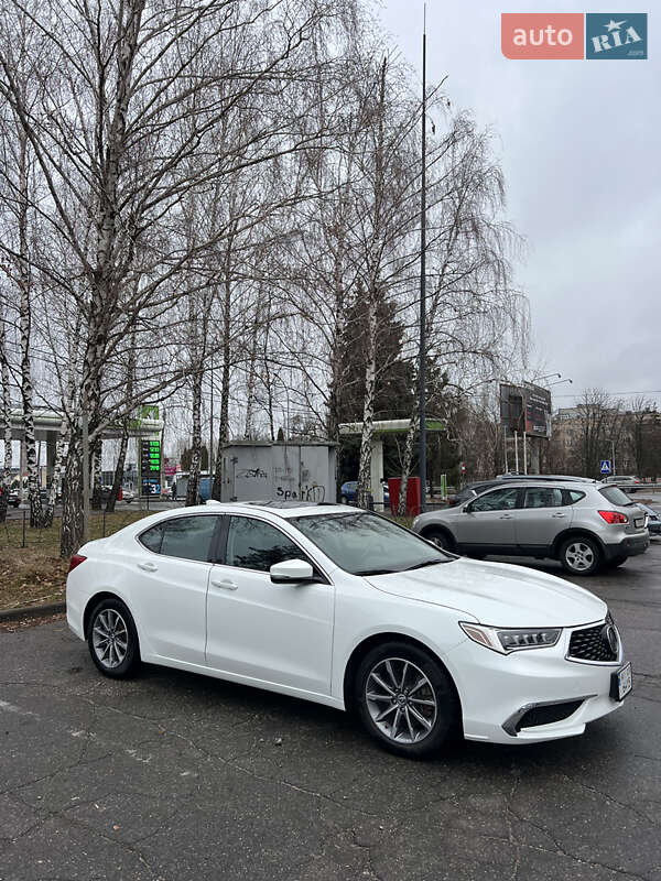Седан Acura TLX 2017 в Киеве