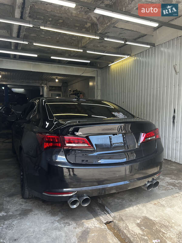 Седан Acura TLX 2015 в Києві
