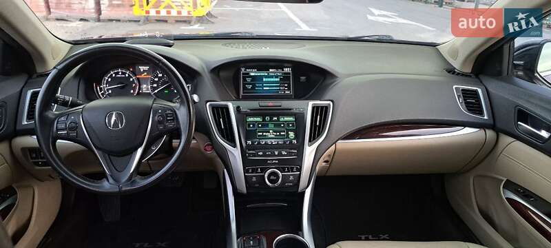 Седан Acura TLX 2015 в Измаиле